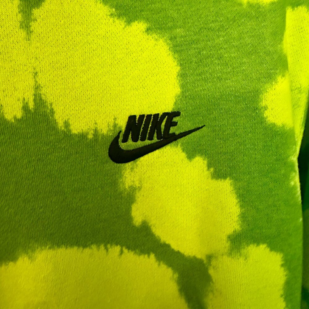 New Nike Sweatshirt - Picture 4 of 7